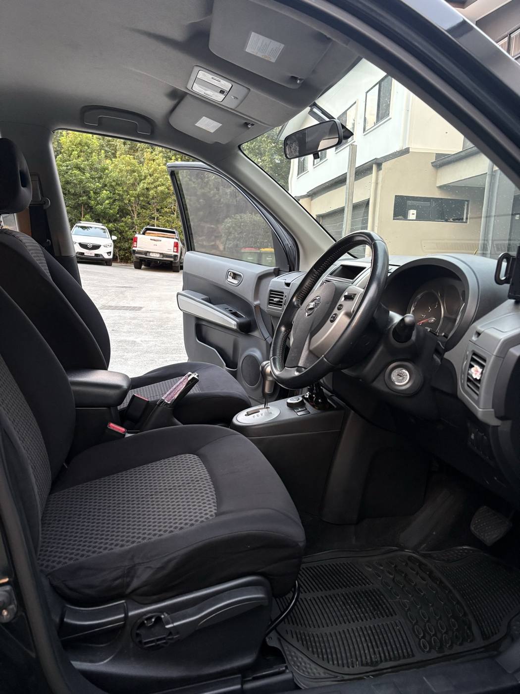 X-Trail driver cabin after detailing — clean dash, trim and floor